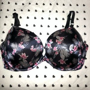 VICTORIAS SECRET BRA